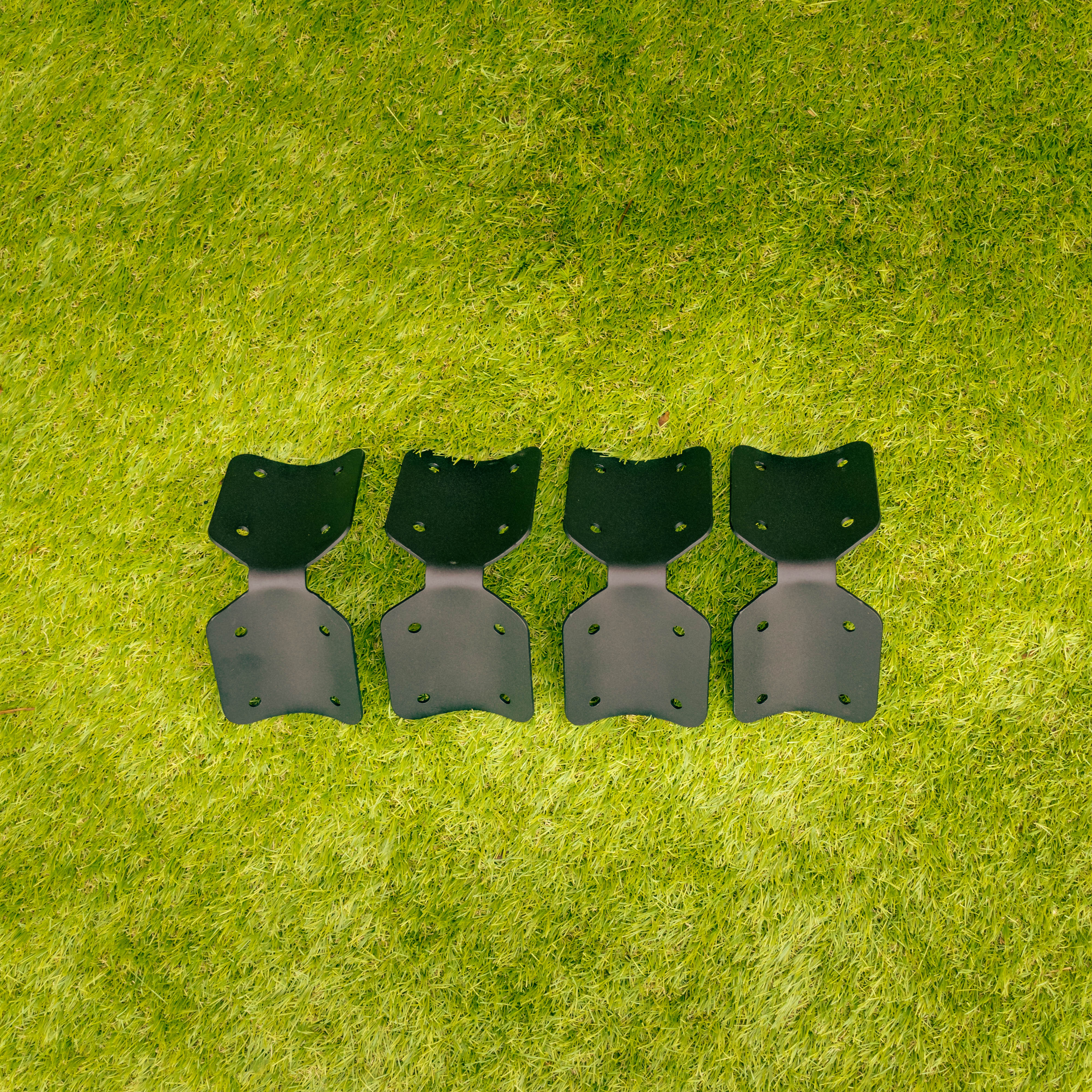 FenceEasy™ Round Fencing Post Fixing Bracket (Pack of 4 Brackets) - Image 4