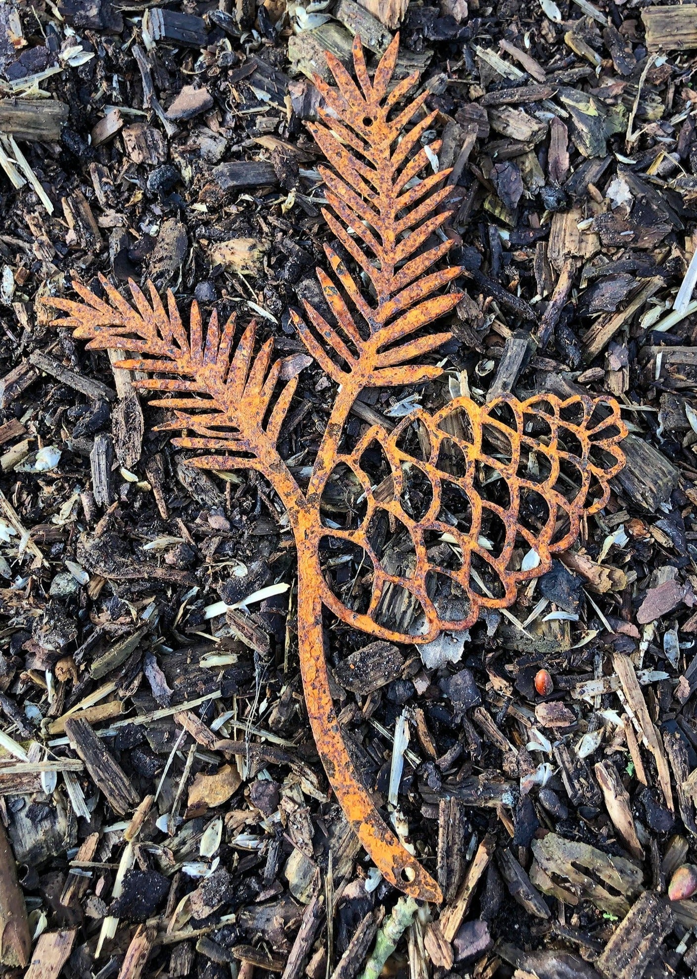 Bellamy Decorative Rustic Metal Leaves Decorations - Image 11