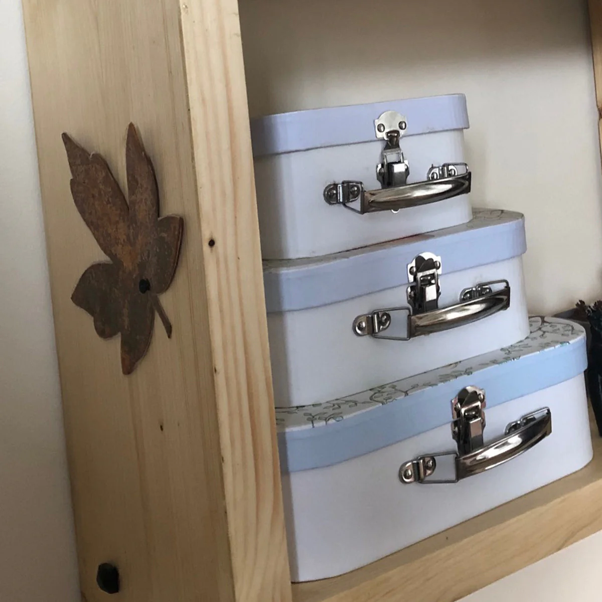 Bellamy Decorative Rustic Metal Leaves Decorations - Image 12