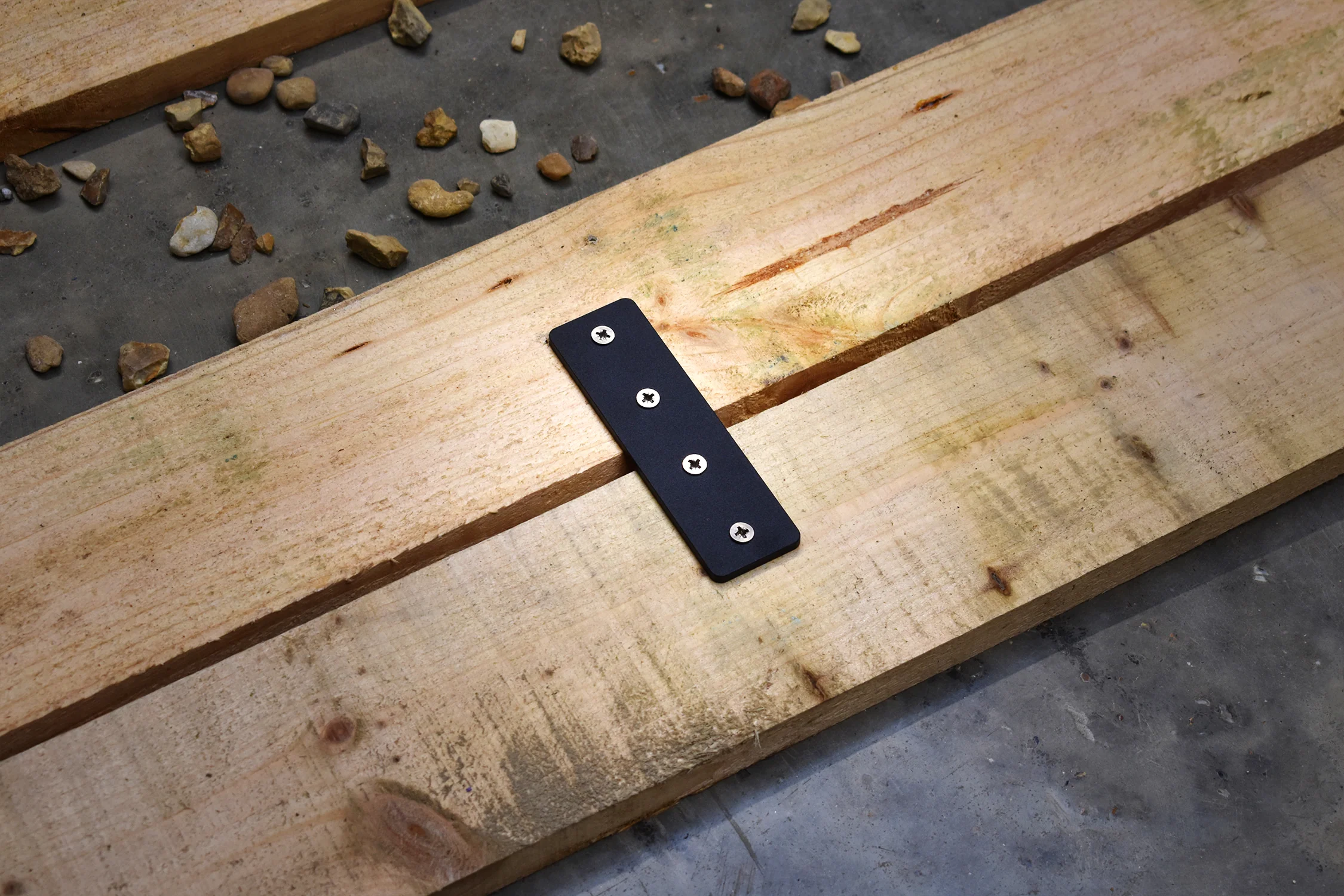 SleeperFit Ultra-Strong Multi-Purpose Small Straight Flat Bracket - Image 7