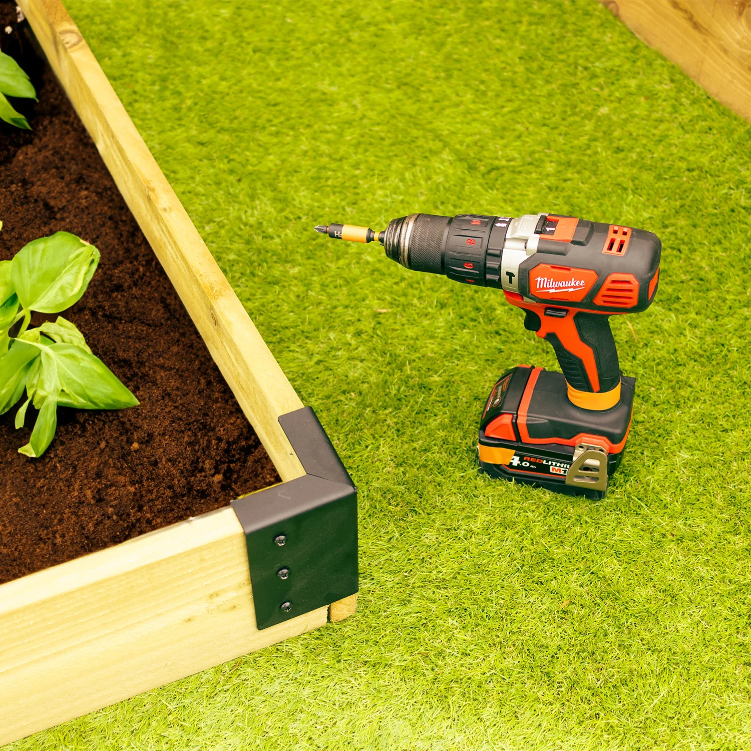 Small External Corner Railway Sleeper Brackets (Pack of 4 Brackets) - Image 4