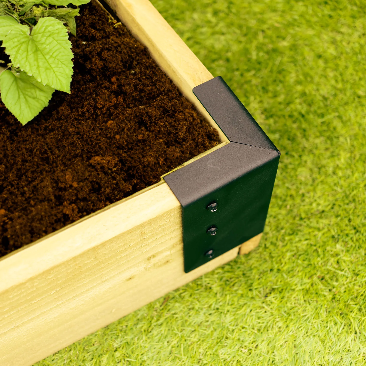 Small External Corner Railway Sleeper Brackets (Pack of 4 Brackets) - Image 6