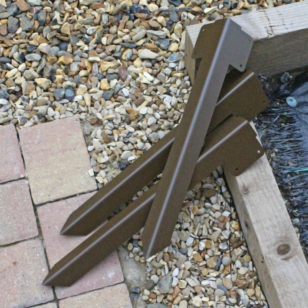 Corner Railway Sleeper Bracket with Stake - Image 14