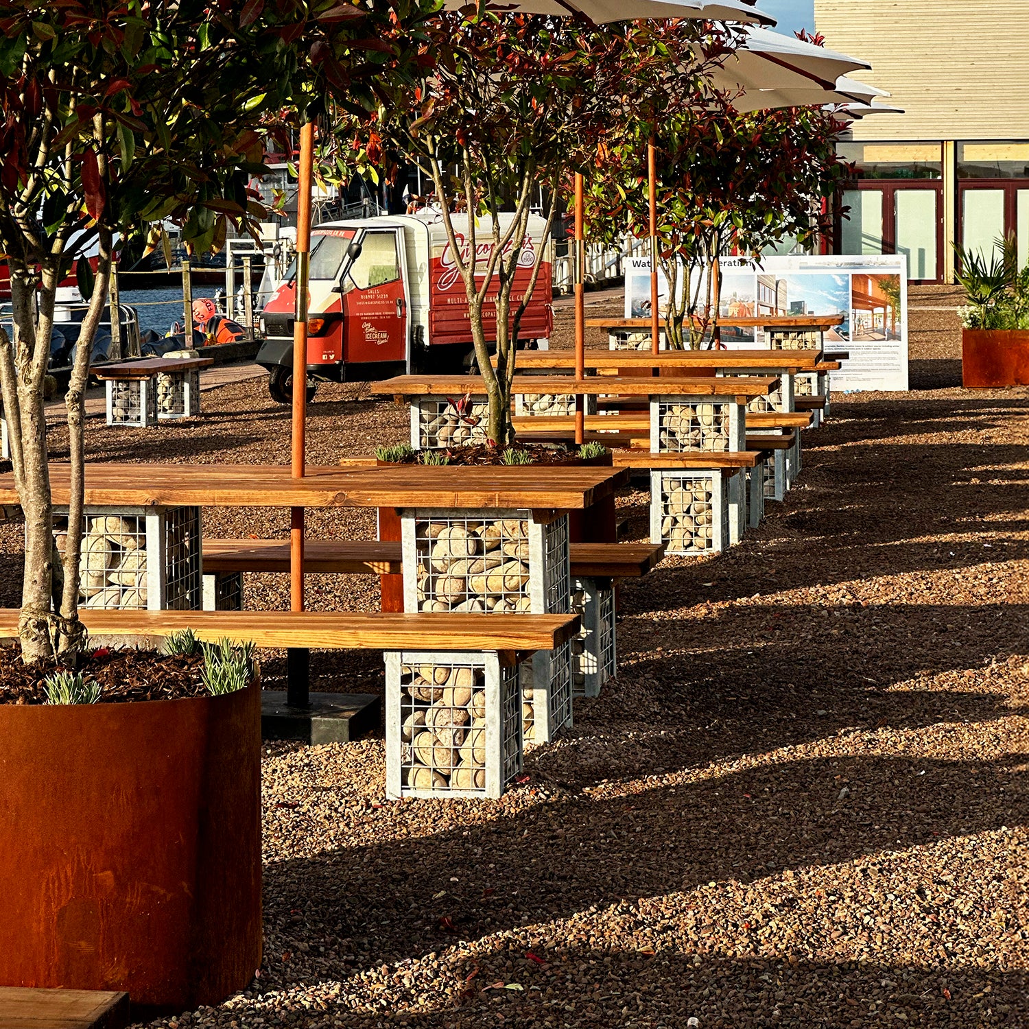 Bellamy Circular Rustic Steel Planter & Tree Ring - Image 18