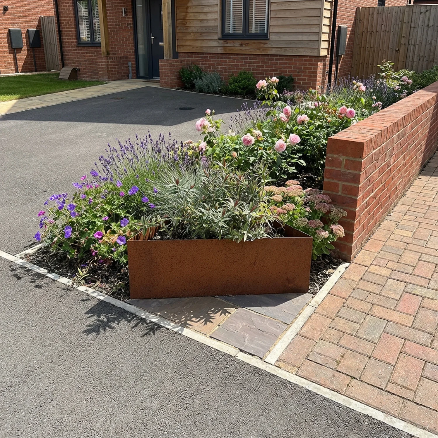 Bellamy Triangle Rustic Steel Planter - Image 4