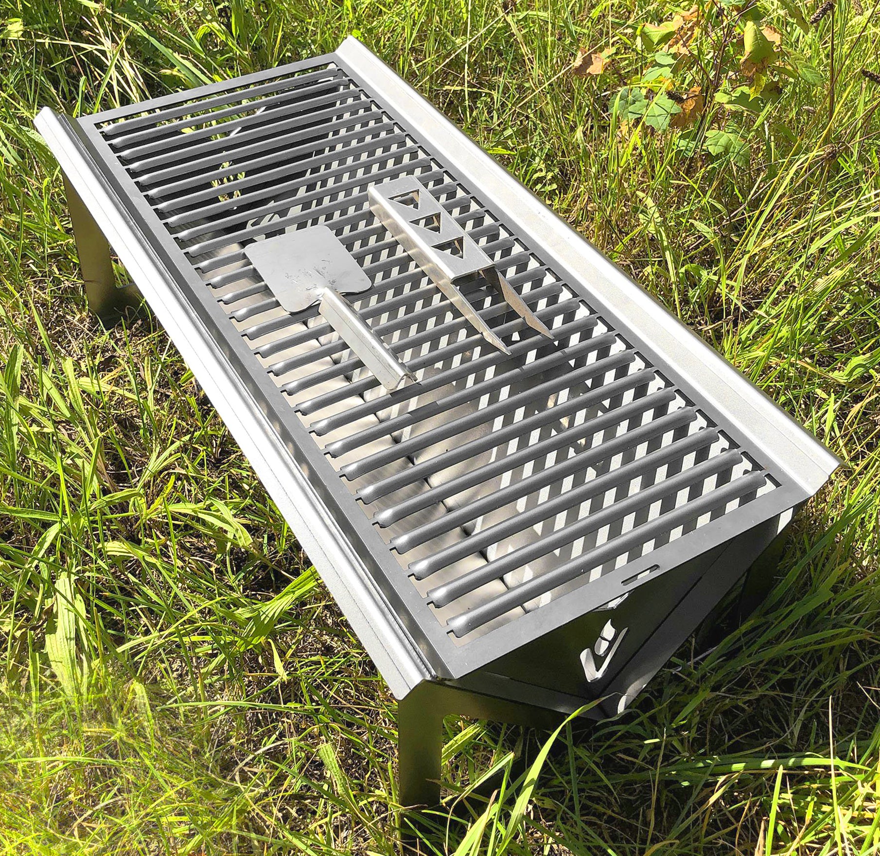 Volcann™ Large Flatpack Portable Full Grill Top BBQ - Image 10